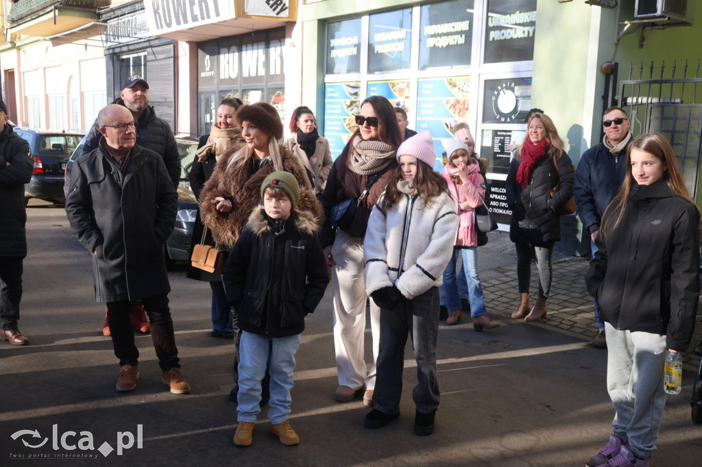 Ponad 50 osób na charytatywnym spacerze po Legnicy