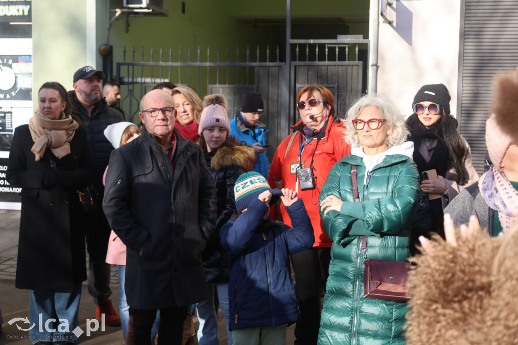 Ponad 50 osób na charytatywnym spacerze po Legnicy