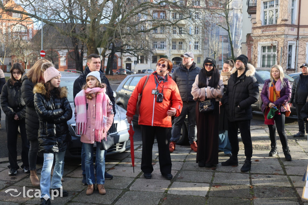 Ponad 50 osób na charytatywnym spacerze po Legnicy