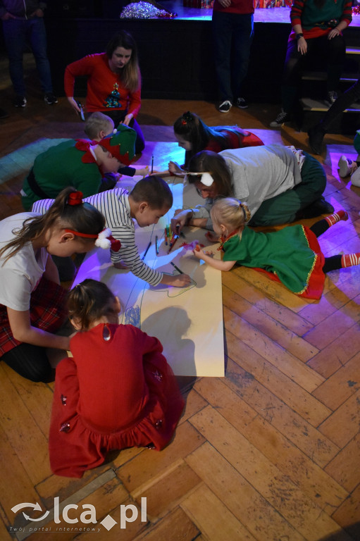 Mikołajkowa zabawa w MCK
