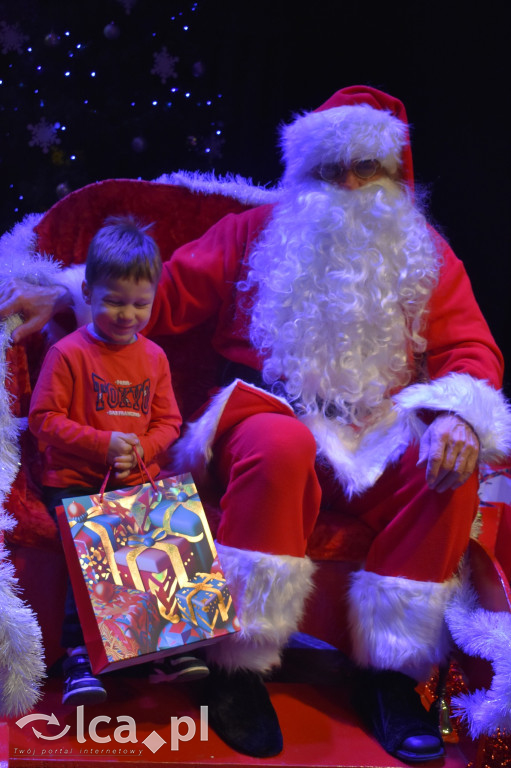 Mikołajkowa zabawa w MCK