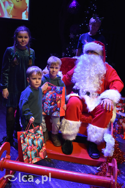 Mikołajkowa zabawa w MCK