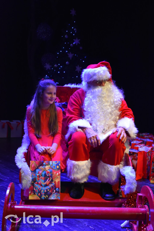 Mikołajkowa zabawa w MCK
