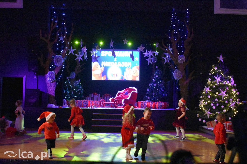Mikołajkowa zabawa w MCK