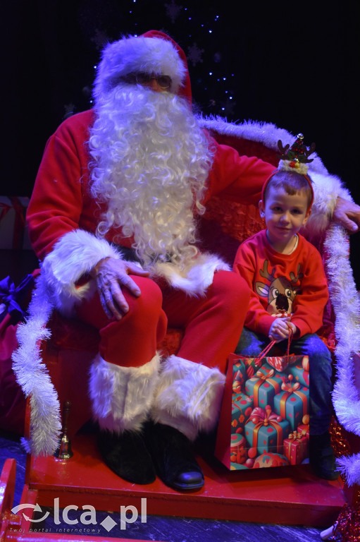 Mikołajkowa zabawa w MCK