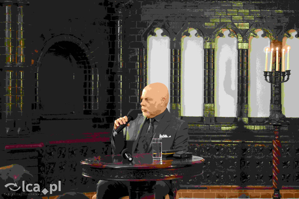 Spotkanie z Markiem Krajewskim w Legnicy