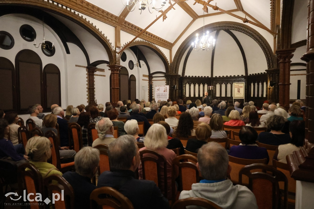 Spotkanie z Markiem Krajewskim w Legnicy