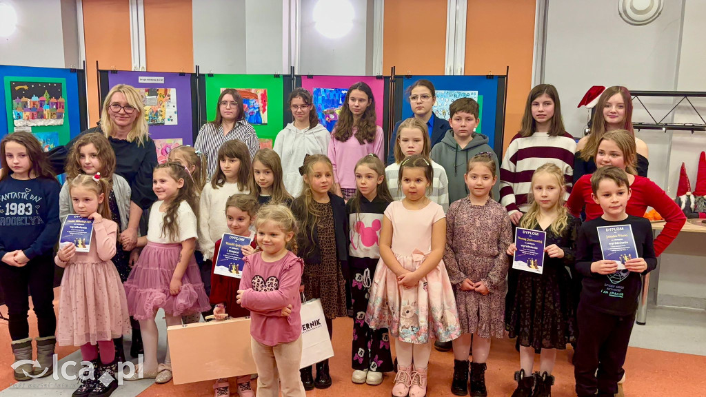 „Wśród nocnej ciszy…” – nagrodzono artystów