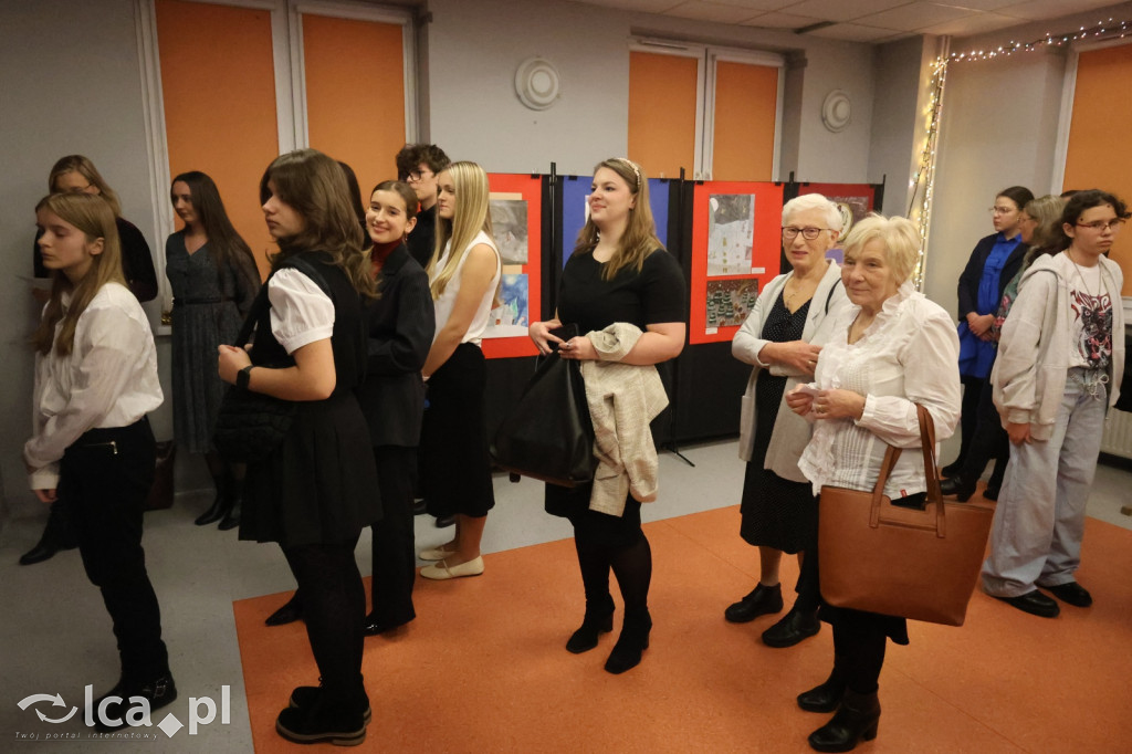 „Wśród nocnej ciszy…” – nagrodzono artystów