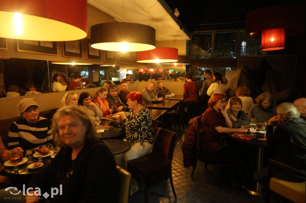 Spotkanie z Markiem Żakiem w Provincia Cafe