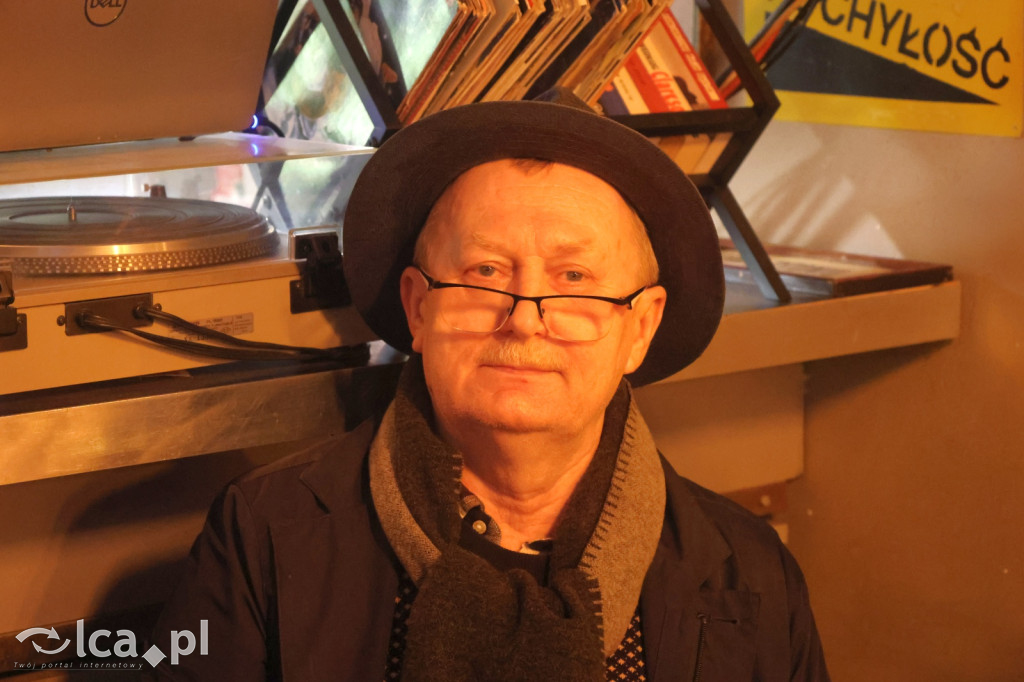 Spotkanie z Markiem Żakiem w Provincia Cafe