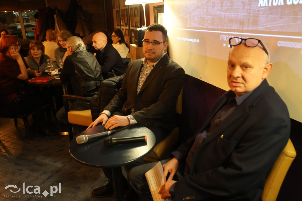 Spotkanie z Markiem Żakiem w Provincia Cafe