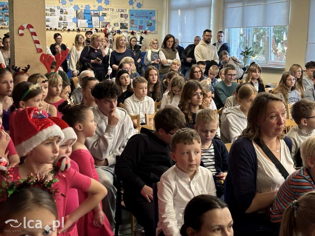 Zmagania ze słowem i historie z dreszczykiem