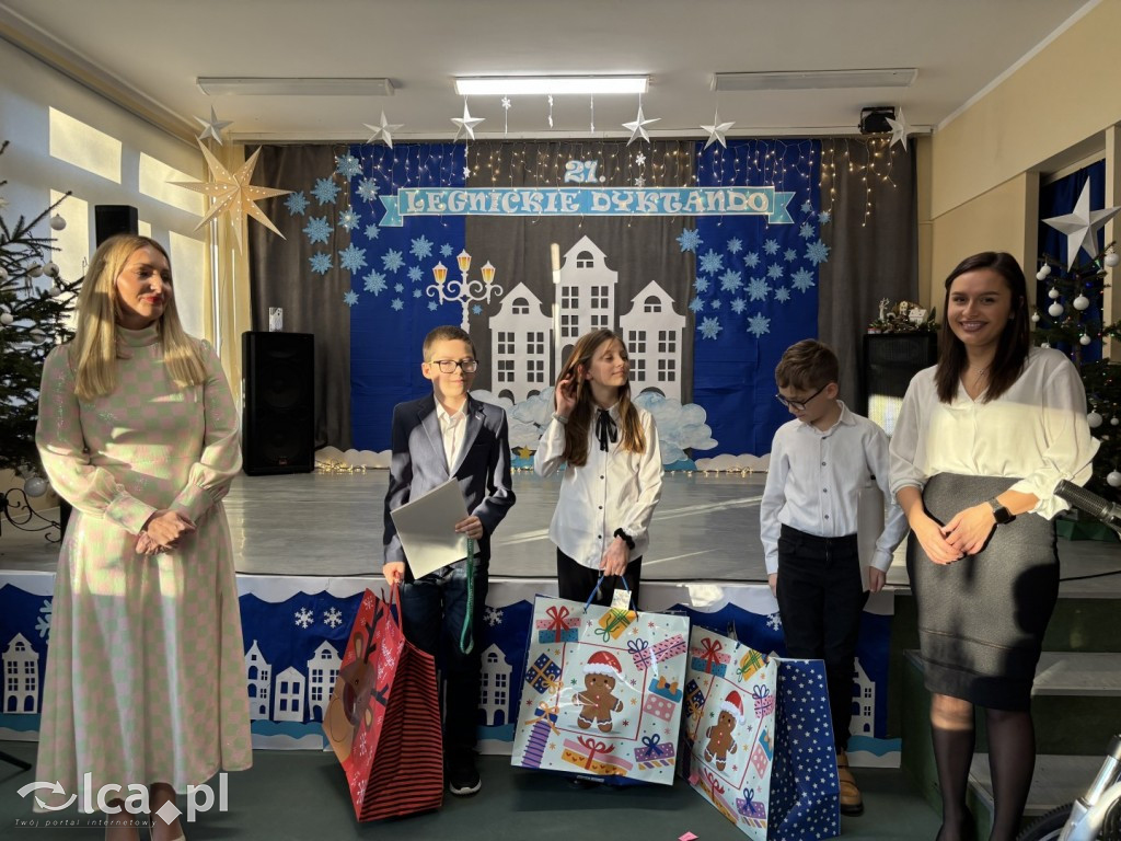 Zmagania ze słowem i historie z dreszczykiem