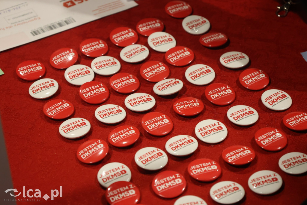 Uczniowie ZSS rejestrują dawców szpiku