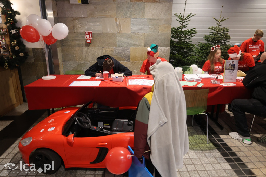 Uczniowie ZSS rejestrują dawców szpiku