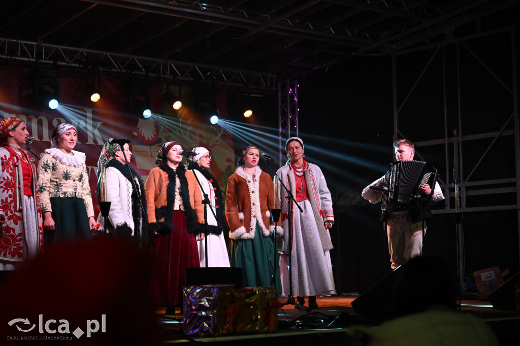 Rynek pachniał piernikami, scena przyciągała tłumy