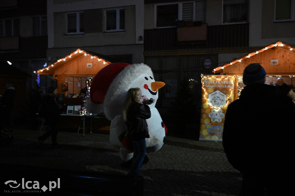 Rynek pachniał piernikami, scena przyciągała tłumy