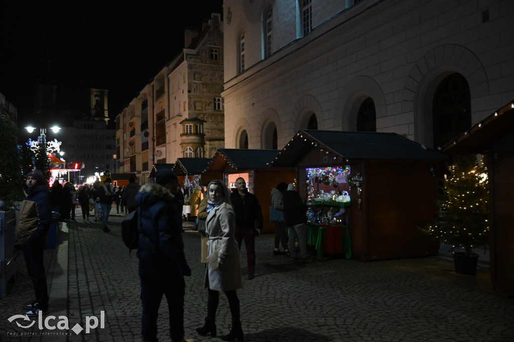 Rynek pachniał piernikami, scena przyciągała tłumy