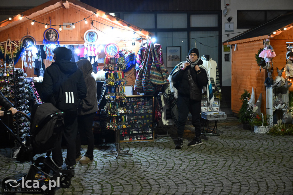 Rynek pachniał piernikami, scena przyciągała tłumy