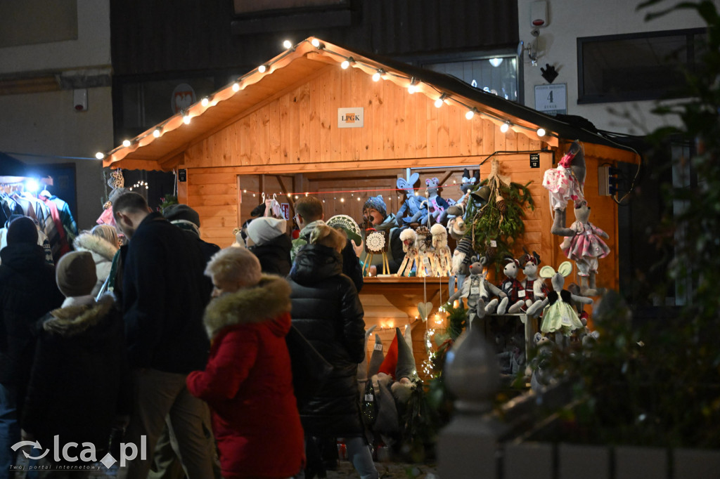 Rynek pachniał piernikami, scena przyciągała tłumy