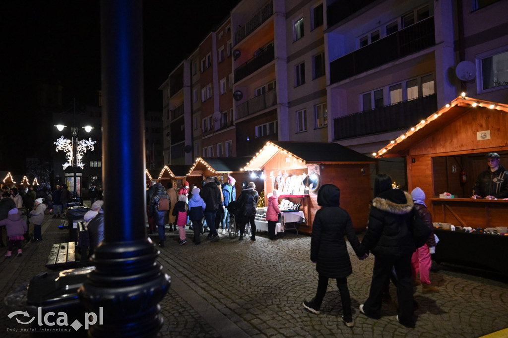 Rynek pachniał piernikami, scena przyciągała tłumy
