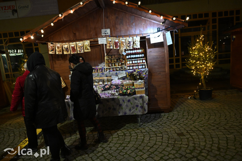 Rynek pachniał piernikami, scena przyciągała tłumy