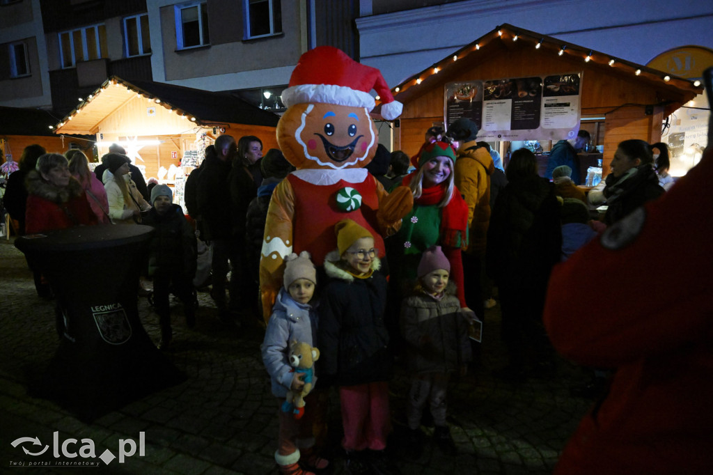 Rynek pachniał piernikami, scena przyciągała tłumy