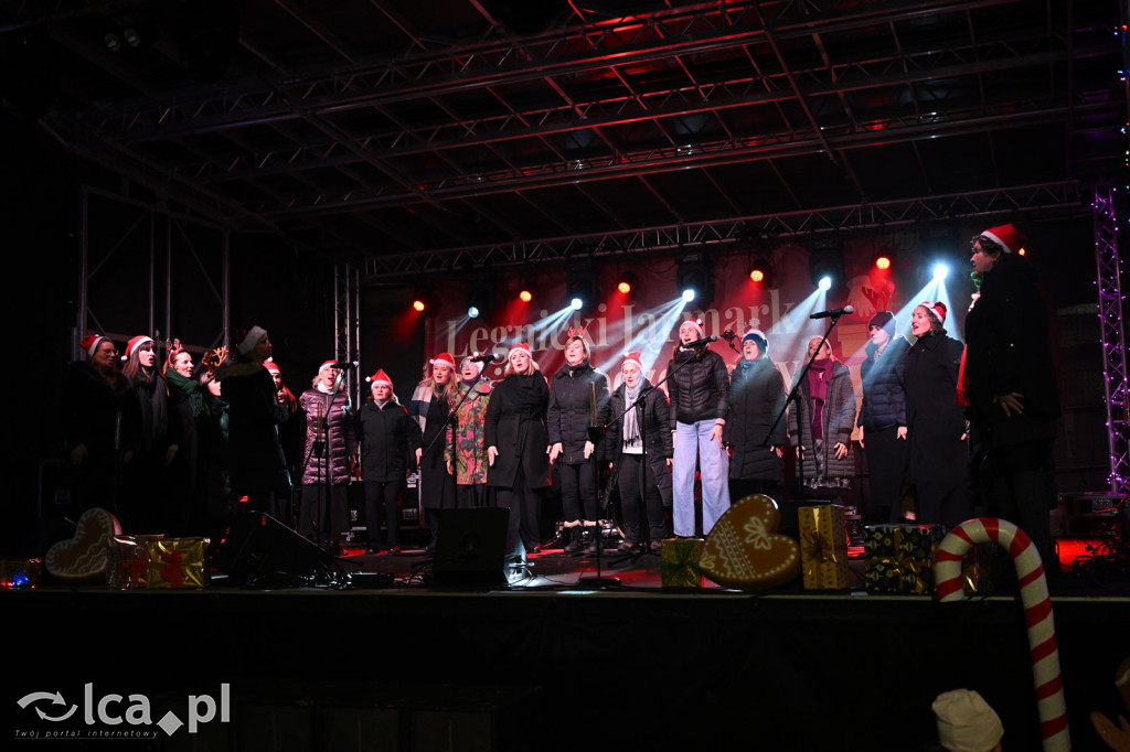 Rynek pachniał piernikami, scena przyciągała tłumy