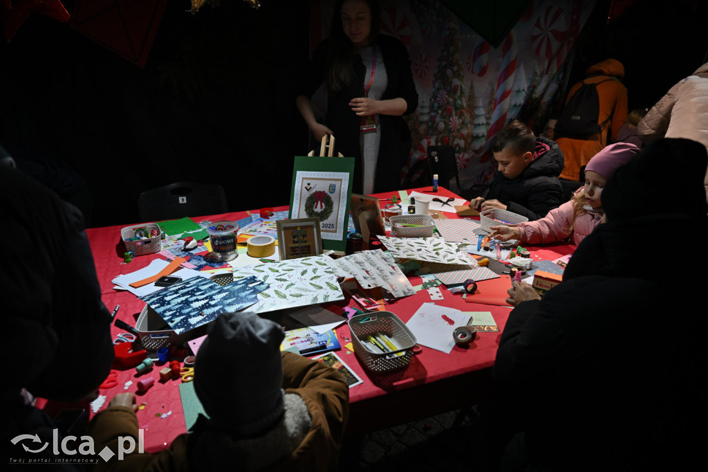 Rynek pachniał piernikami, scena przyciągała tłumy