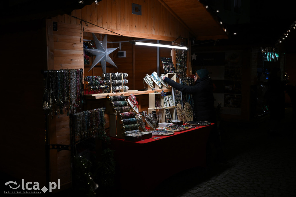 Rynek pachniał piernikami, scena przyciągała tłumy