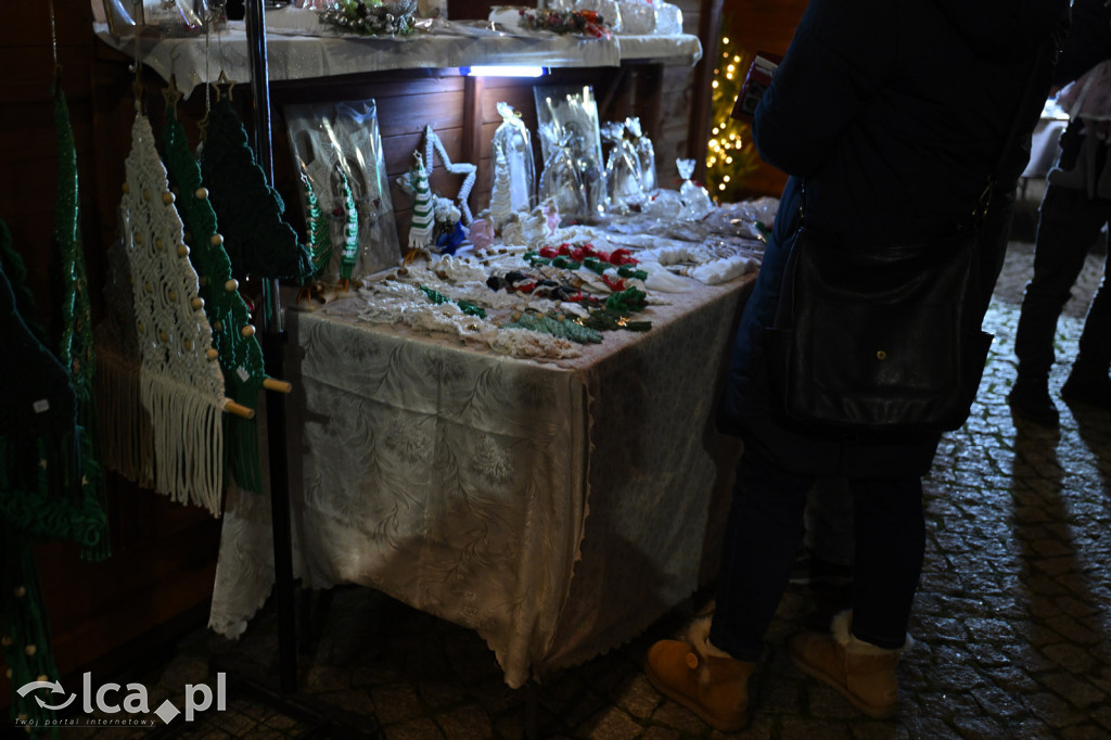 Rynek pachniał piernikami, scena przyciągała tłumy