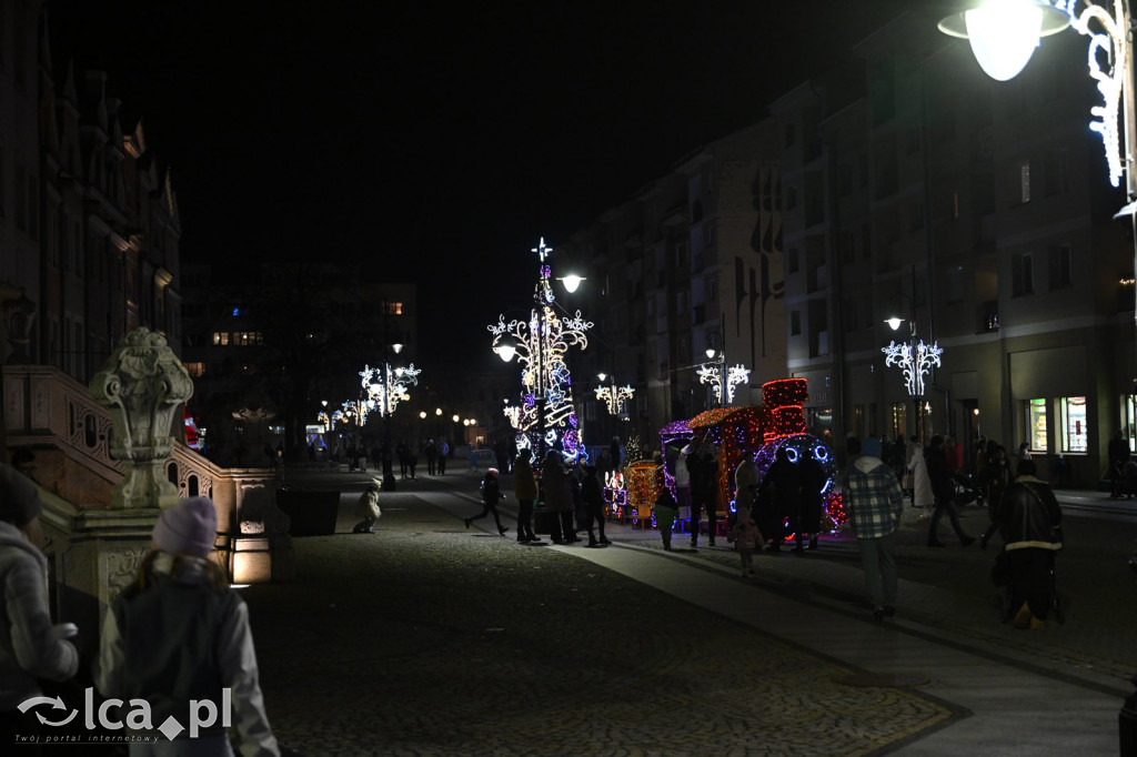 Rynek pachniał piernikami, scena przyciągała tłumy