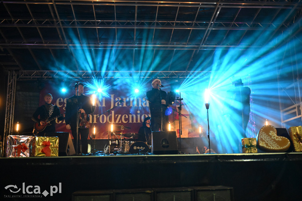 Rynek pachniał piernikami, scena przyciągała tłumy