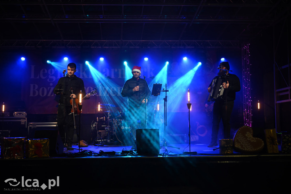 Rynek pachniał piernikami, scena przyciągała tłumy