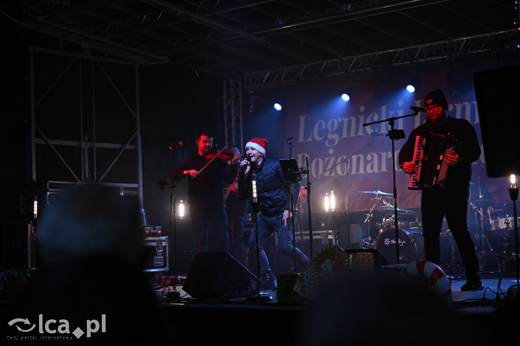 Rynek pachniał piernikami, scena przyciągała tłumy