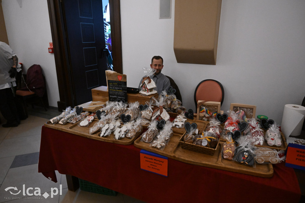 Kaczawski Jarmark Bożonarodzeniowy w pałacu