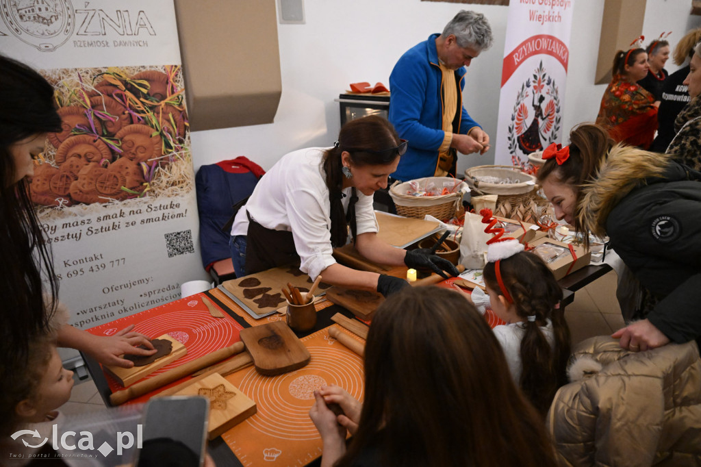 Kaczawski Jarmark Bożonarodzeniowy w pałacu