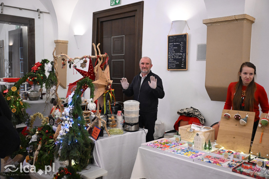 Kaczawski Jarmark Bożonarodzeniowy w pałacu