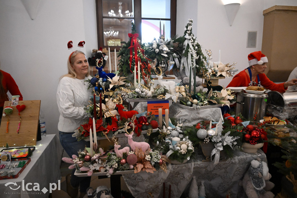 Kaczawski Jarmark Bożonarodzeniowy w pałacu