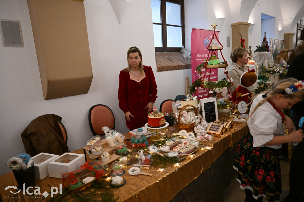 Kaczawski Jarmark Bożonarodzeniowy w pałacu