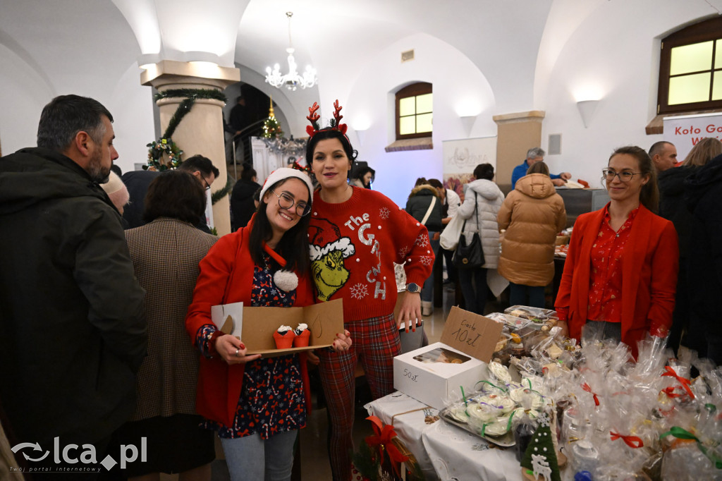 Kaczawski Jarmark Bożonarodzeniowy w pałacu