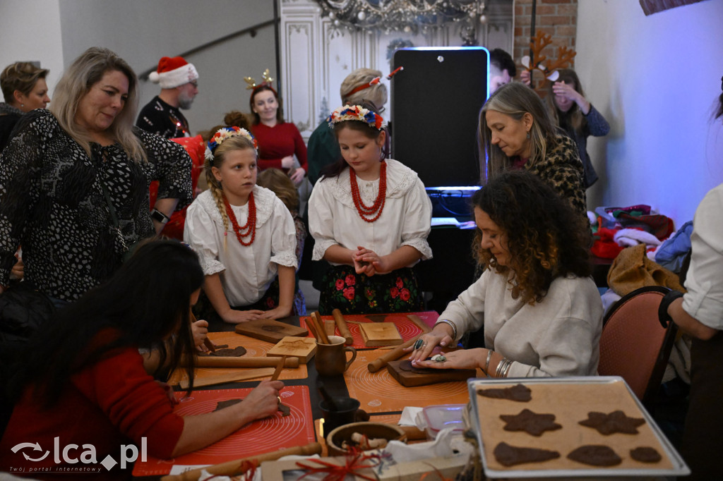 Kaczawski Jarmark Bożonarodzeniowy w pałacu