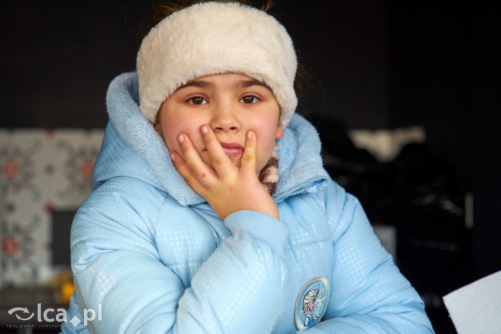 Tłumy na nowym targowisku w Bartoszowie