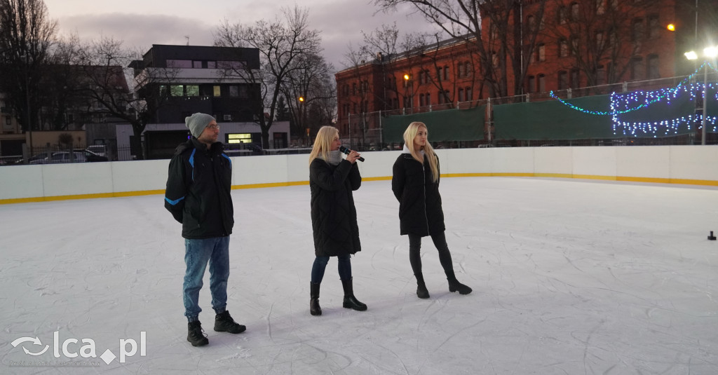Pierwszy ślizg na Sejmowej z poślizgiem, ale udany