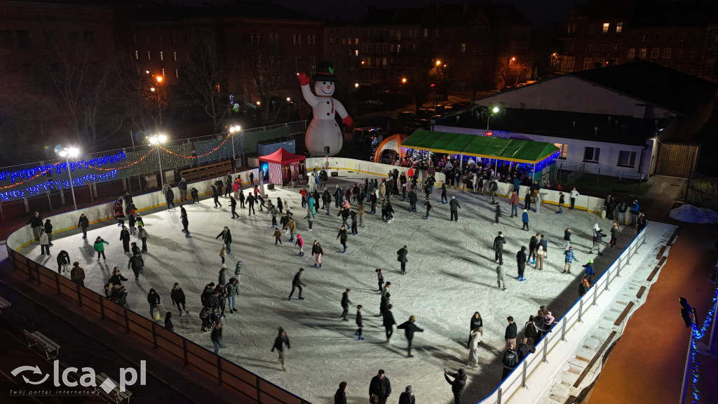 Pierwszy ślizg na Sejmowej z poślizgiem, ale udany