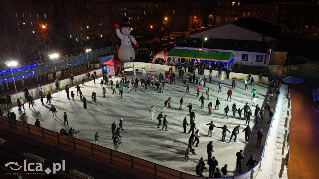 Pierwszy ślizg na Sejmowej z poślizgiem, ale udany