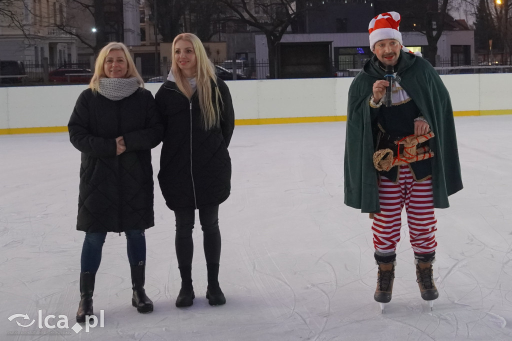 Pierwszy ślizg na Sejmowej z poślizgiem, ale udany