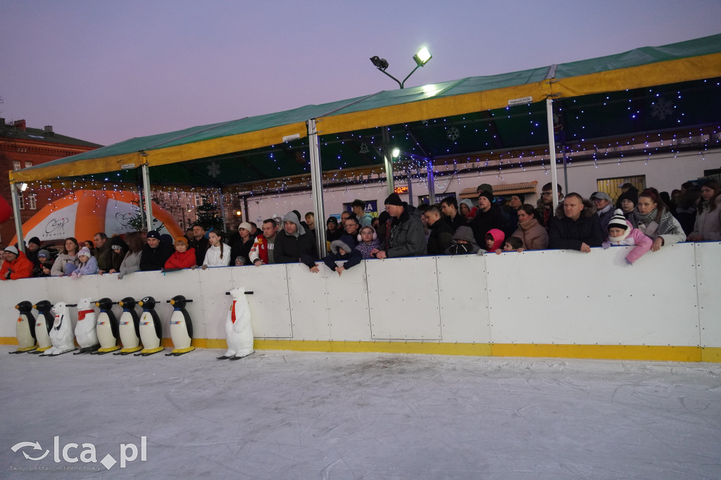 Pierwszy ślizg na Sejmowej z poślizgiem, ale udany