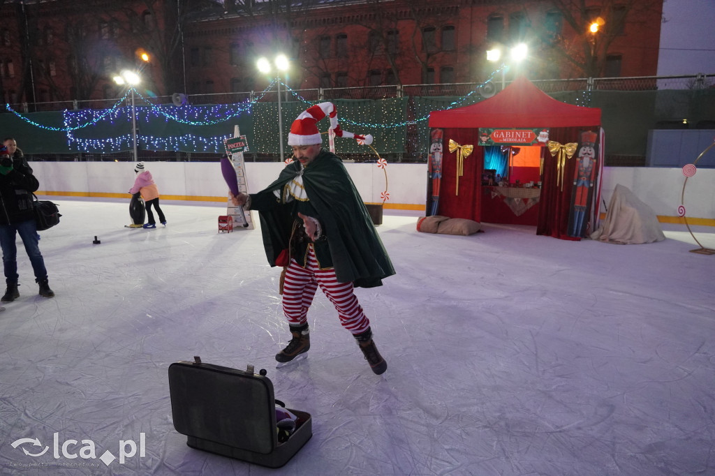 Pierwszy ślizg na Sejmowej z poślizgiem, ale udany